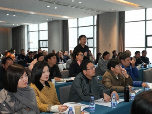 破局全球化・掘金新赛道 武汉《企业国际化战略与产业机遇》企业家论坛纪实1190.jpg